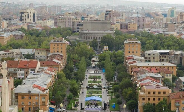 İrəvan Moskva ilə tarixi əlaqələri kəsir